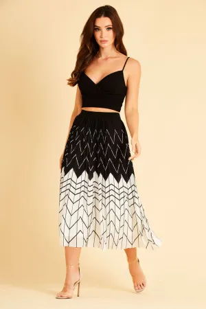 Black and White Printed Pleated Skirt