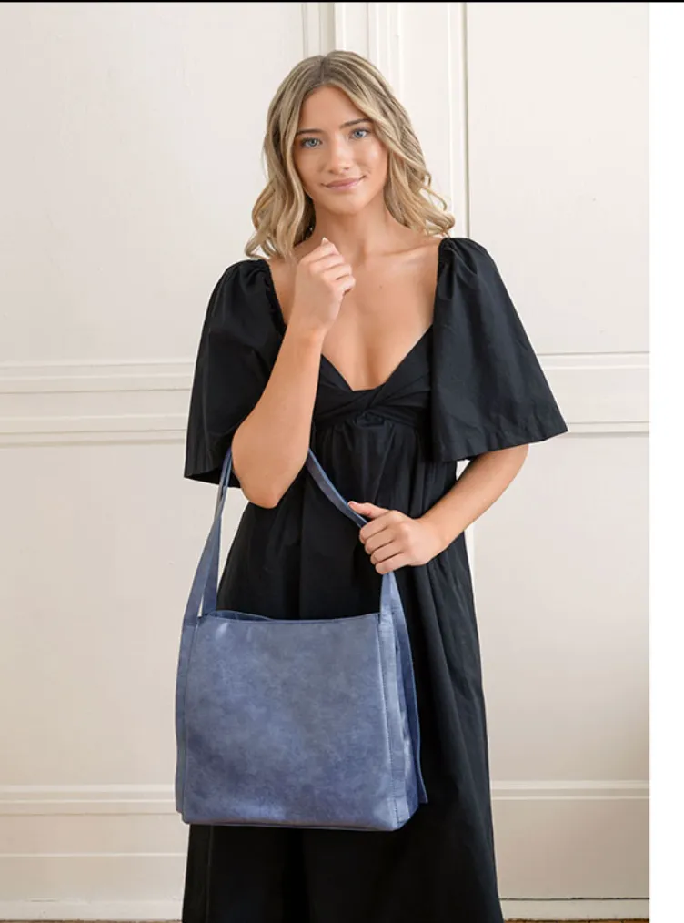 Lollie Medium Tote Bag