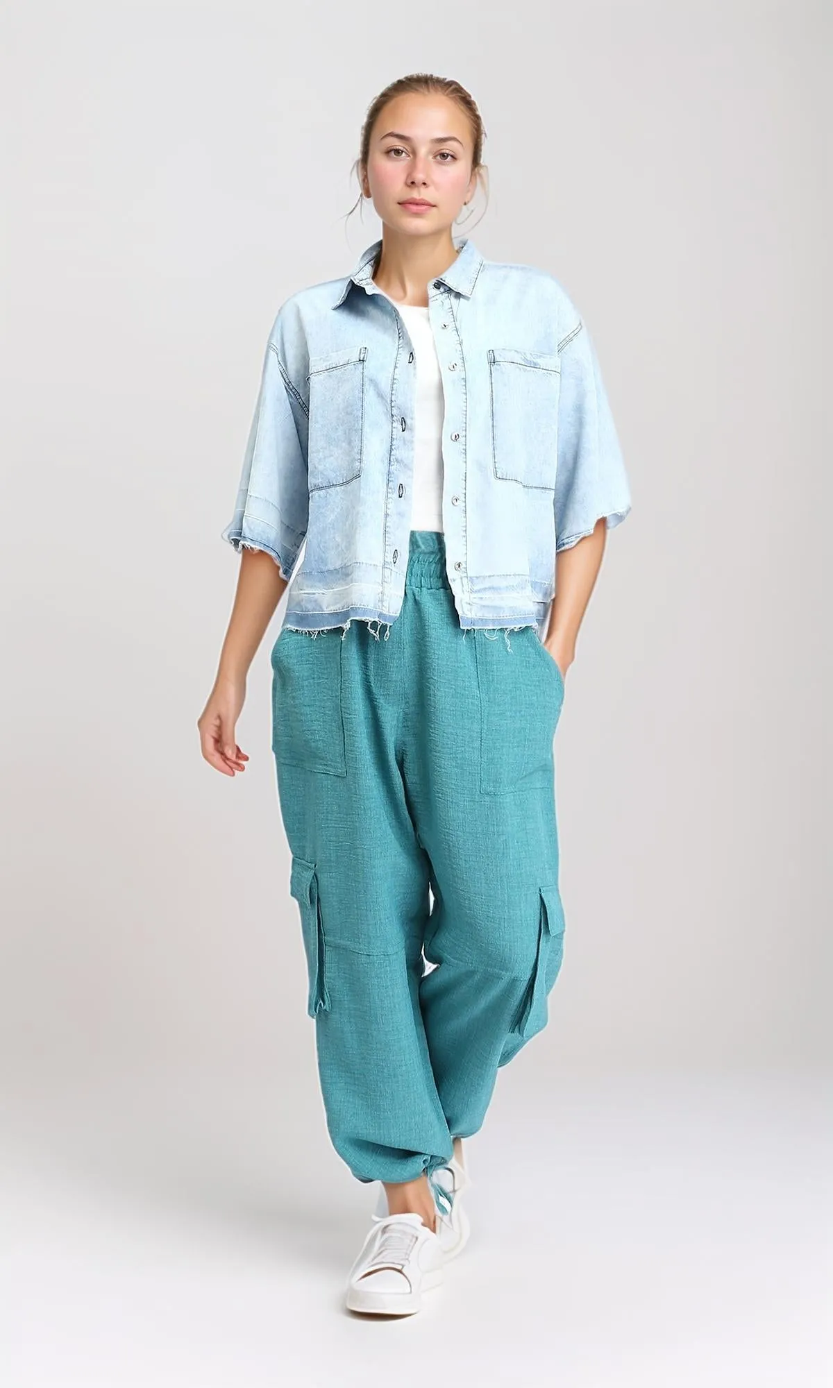R206514 - Distressed Trim Elbow Sleeves Denim Shirt - Light Blue