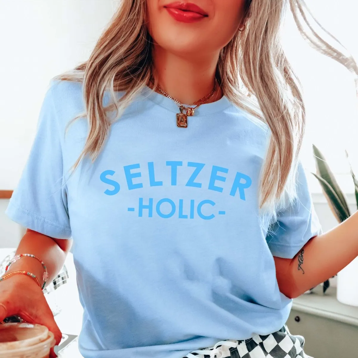 Seltzer-Holic Graphic Tee
