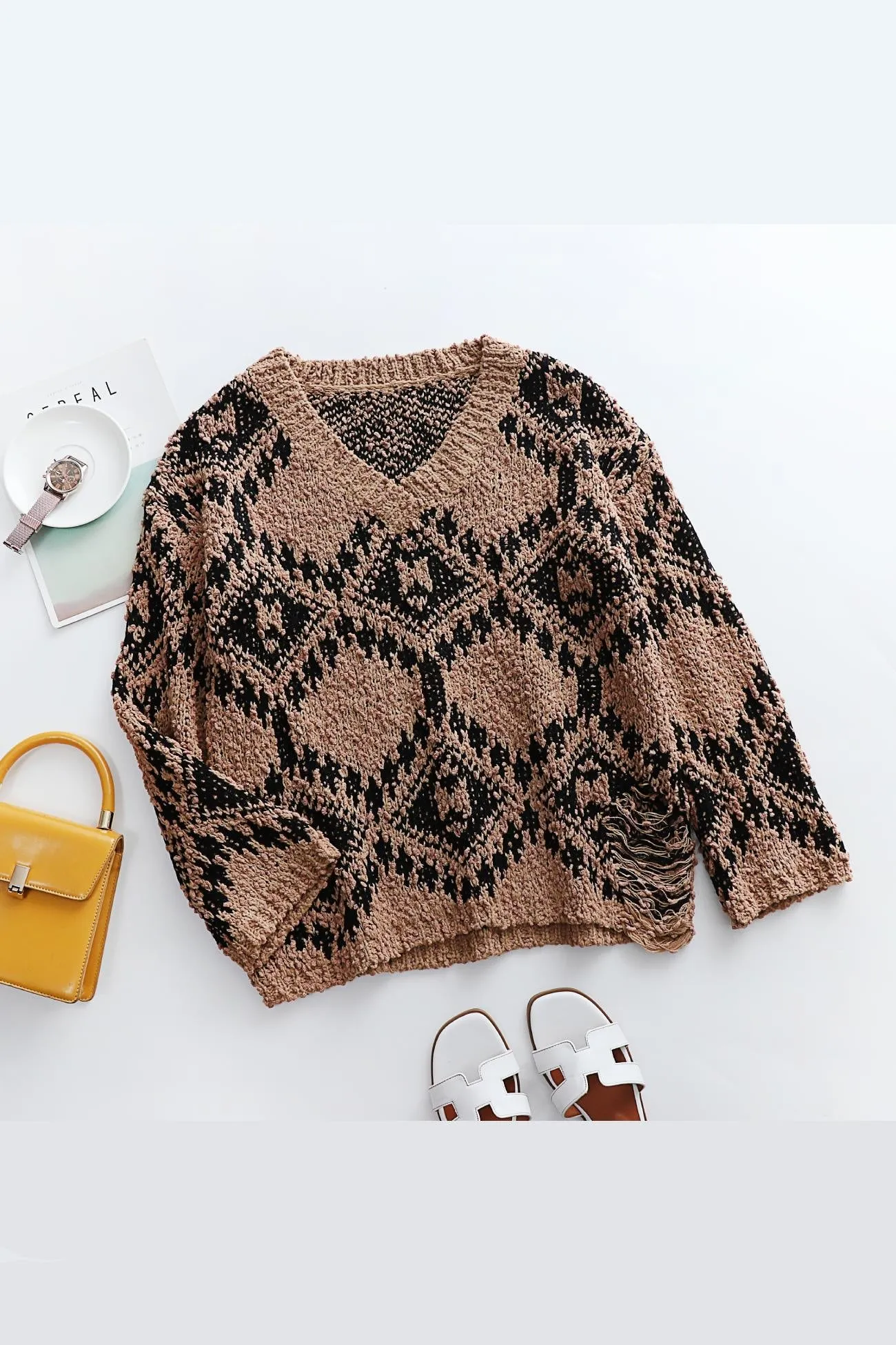 V-neckline Intarsia Knitted Top