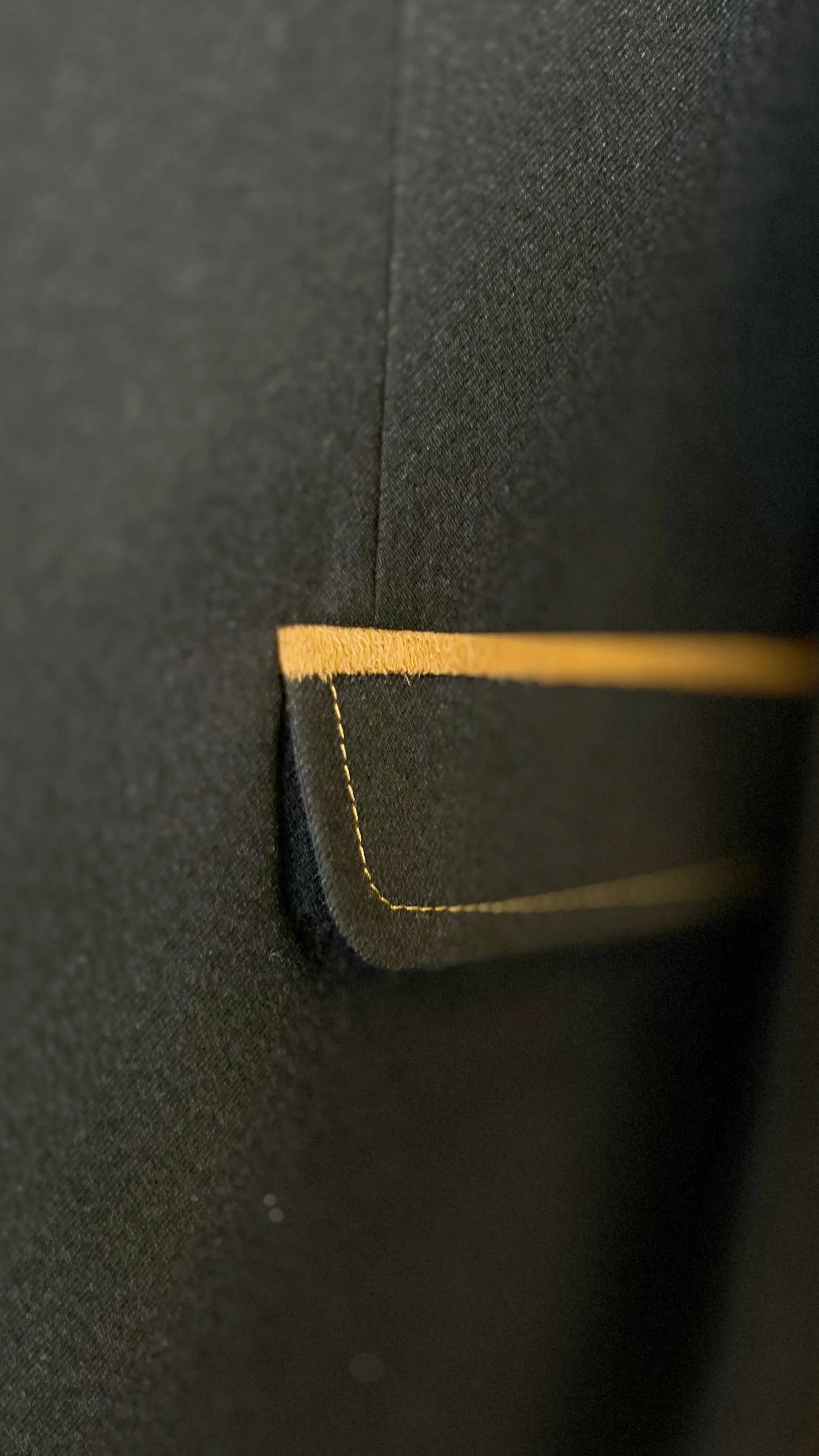 Vercini Classic Contrast-Trim Blazer
